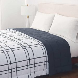 Edredón Alternativo De Plumón - Reversible Tamaño King (289cm X 254cm) / Berkshire Life / Gris Oscuro Con Rayas - Imagen 2