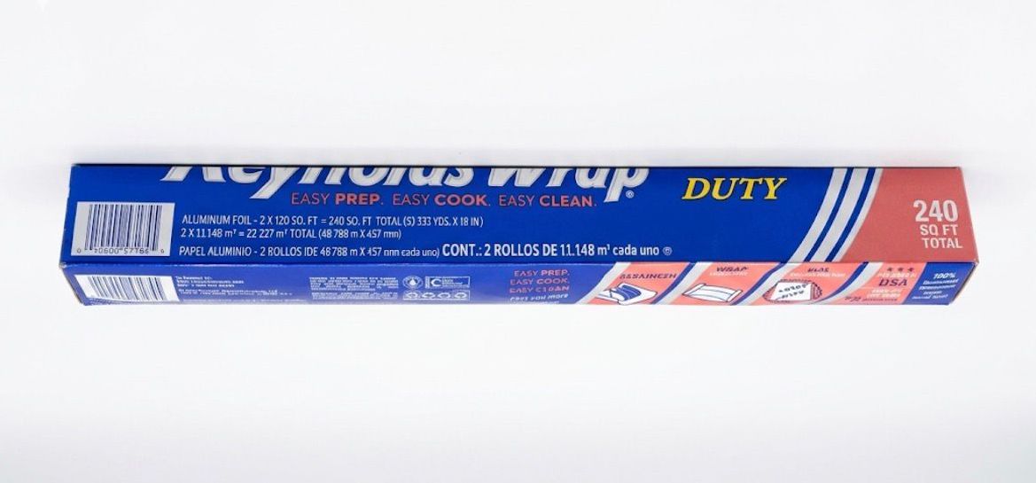 raynolds papel de aluminio 120 pies cubitos Raynolds Wrap Papel De Aluminio De Alta Resistencia De 45 Cm (18 Pulgadas) / 120 Pc. - Imagen 1